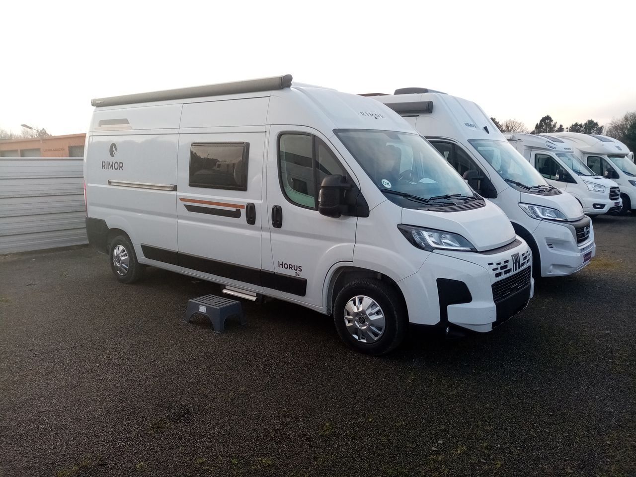 Camping-car RIMOR HORUS 38 * TT EQUIPEE